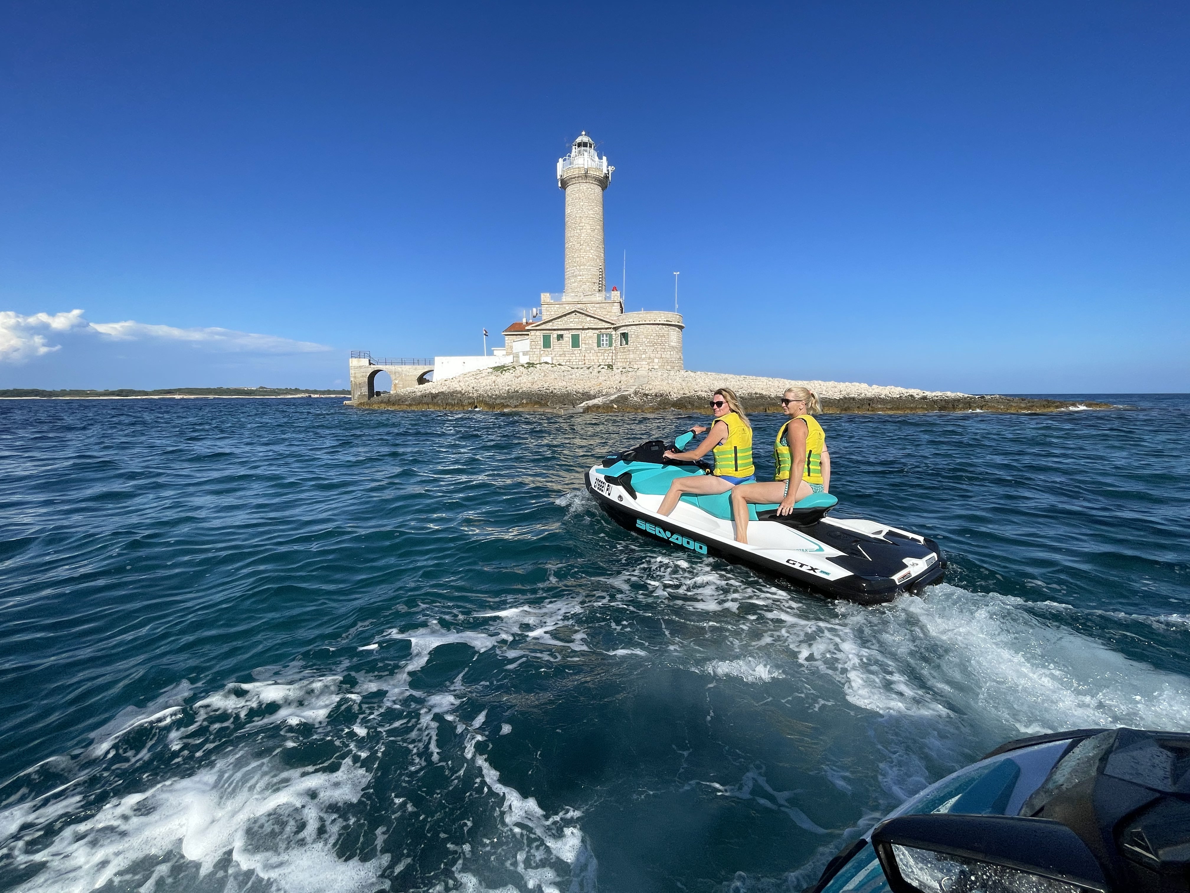 Lighthouse Porer Cape Kamenjak jet ski safari